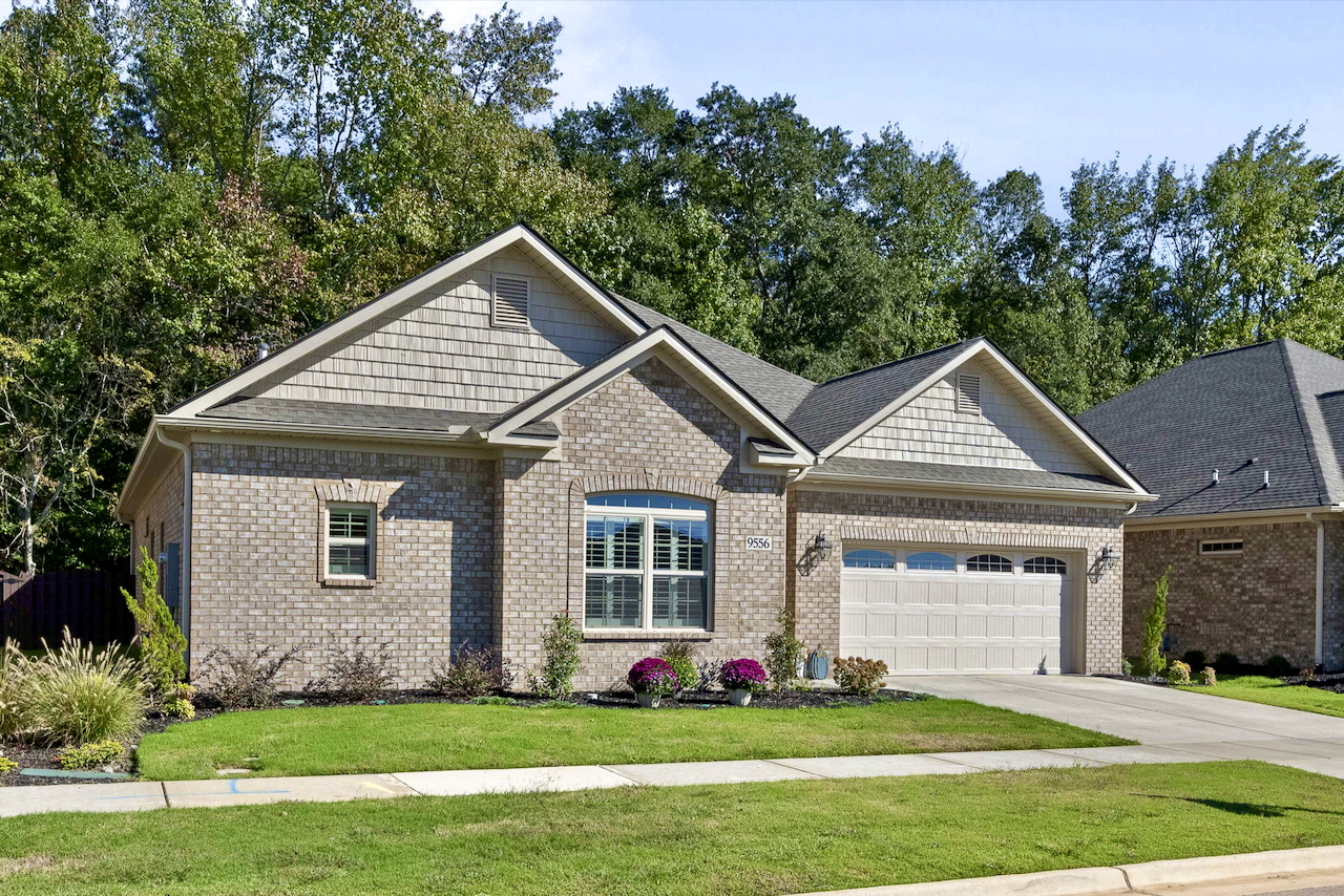 9556 Abington Cove Blvd: Stunning, Move-In Ready Home with Two Living Areas & No Backyard Neighbors!