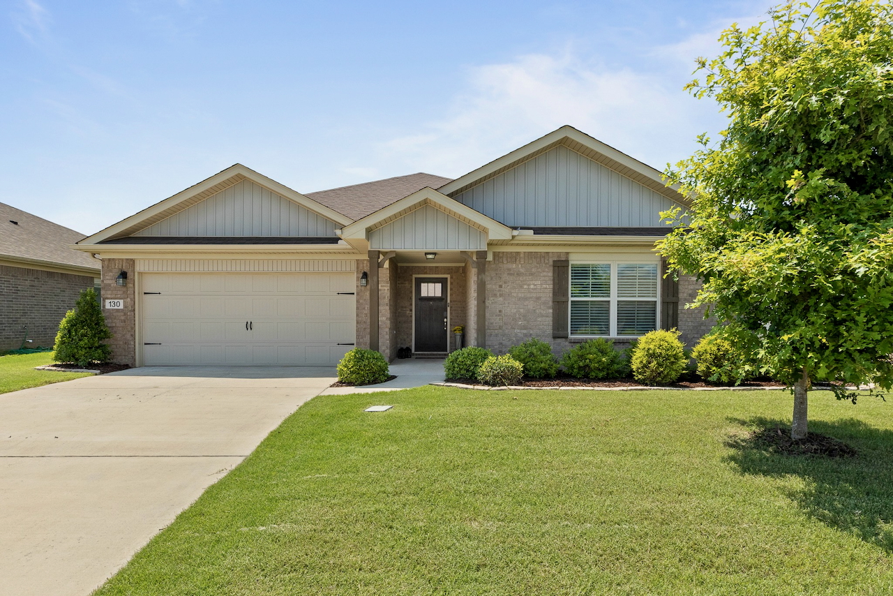 130 Beaver Brook Pl: Move-In Ready 3 Bedroom Home with Private Tree-Lined Backyard in Ivy Hills